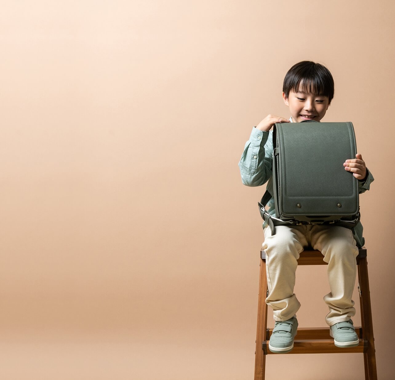 2023年度ご入学用ランドセルカタログ＆革サンプルご請求受付中！
