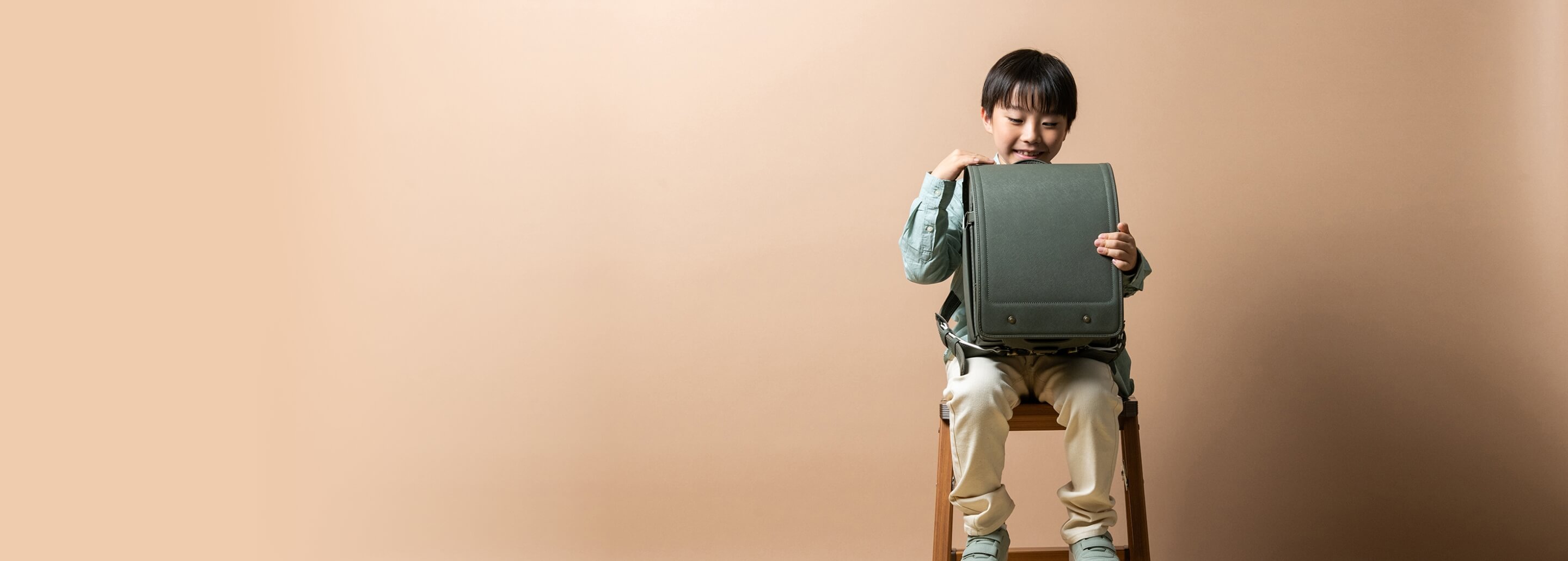 2023年度ご入学用ランドセルカタログ＆革サンプルご請求受付中！
