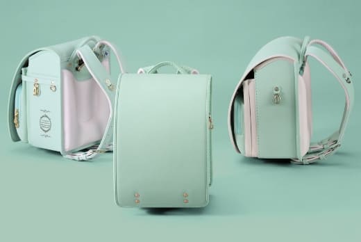 ライトグリーン