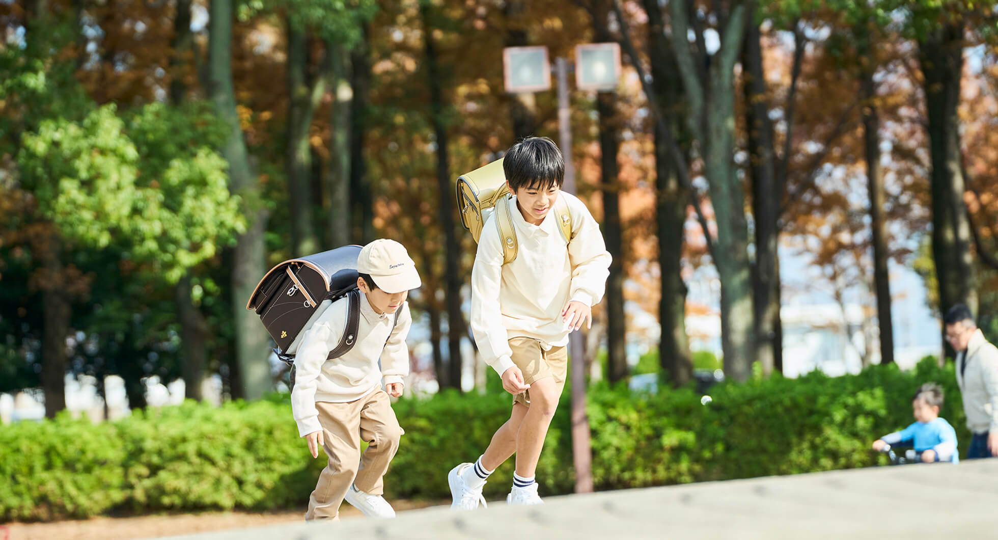 萬勇鞄ランドセル お子さまだけのオンリーワンを　萬勇鞄ランドセルで見つける小学校の相棒