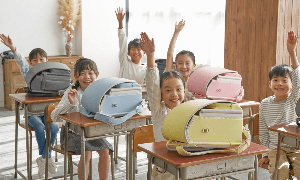 萬勇鞄で、お子さまの「だいすき」が続くランドセルを見つけましょう